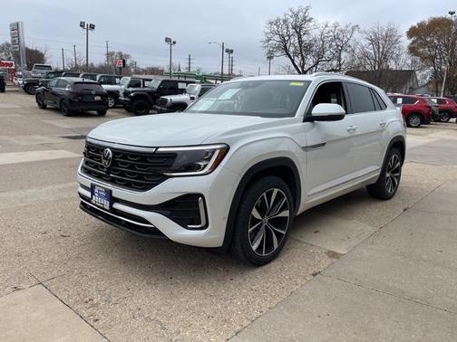 2026 Volkswagen Atlas Cross Sport 2.0T SEL Premium R-Line