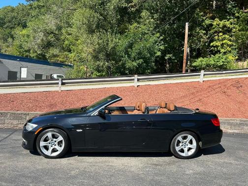 2011 BMW 335 2dr Conv 335i