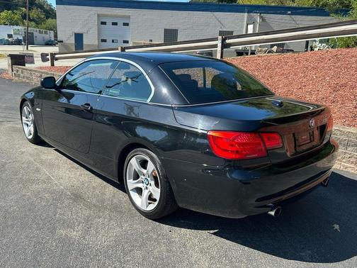 2011 BMW 335 2dr Conv 335i