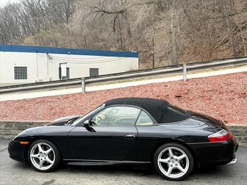 2002 Porsche 911 Carrera 4