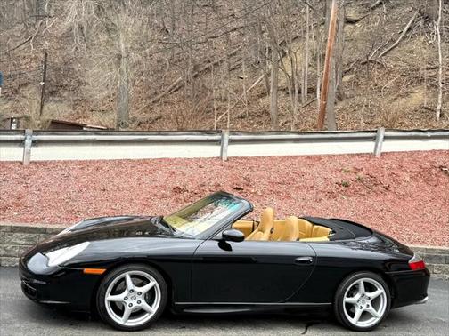 2002 Porsche 911 Carrera 4