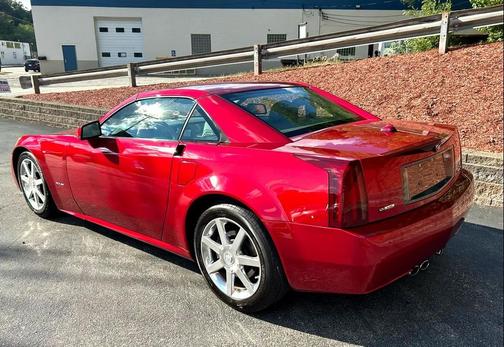 2004 Cadillac XLR Base
