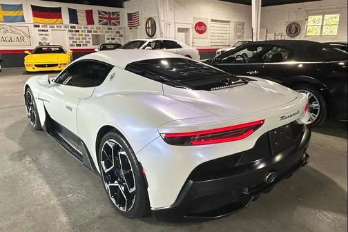 Bianco Audace 2022 Maserati MC20 Coupe