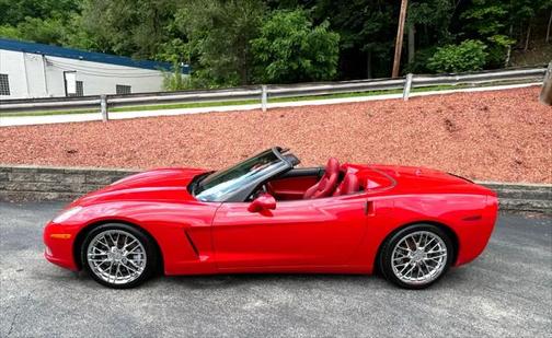 2005 Chevrolet Corvette Base