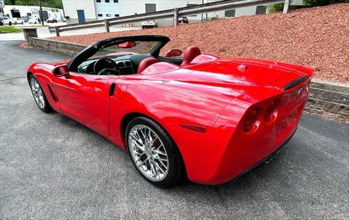 2005 Chevrolet Corvette Base