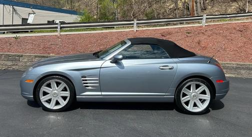 2005 Chrysler Crossfire Base