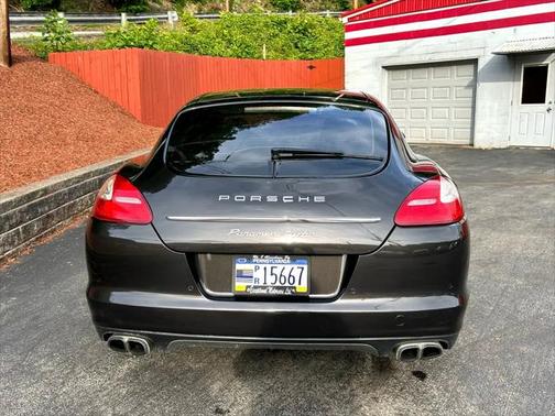 2010 Porsche Panamera Turbo