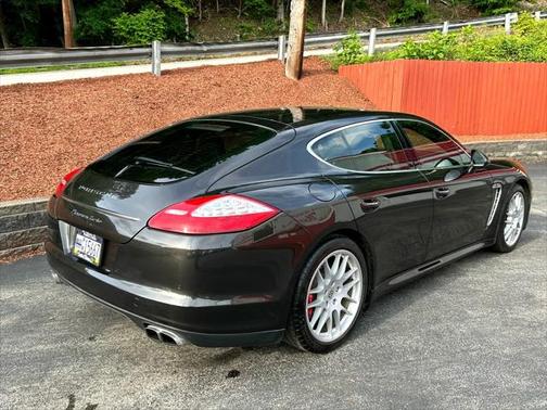 2010 Porsche Panamera Turbo