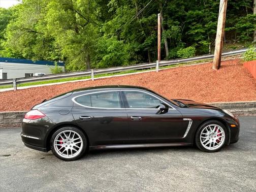 2010 Porsche Panamera Turbo