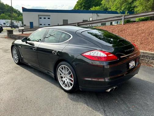 2010 Porsche Panamera Turbo