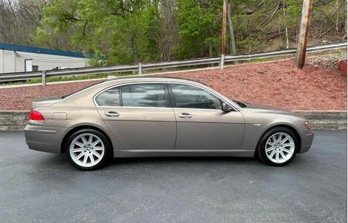 Bronze 2006 BMW 750 Li