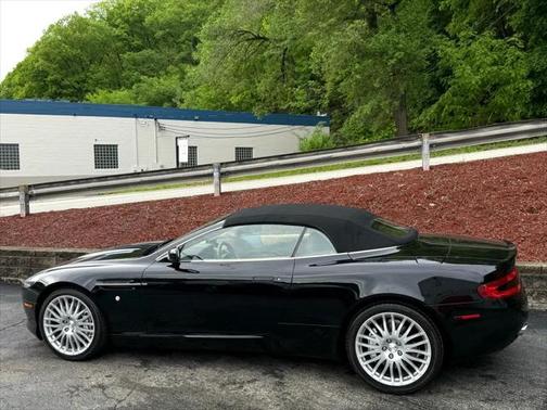 2009 Aston Martin DB9 Volante