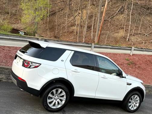 2016 Land Rover Discovery Sport SE