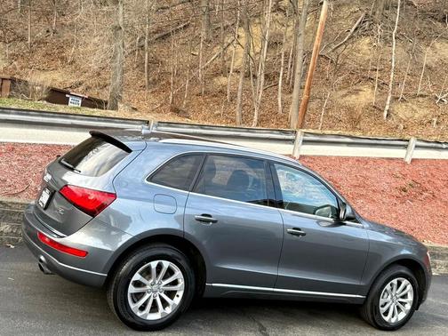 2017 Audi Q5 2.0T Premium