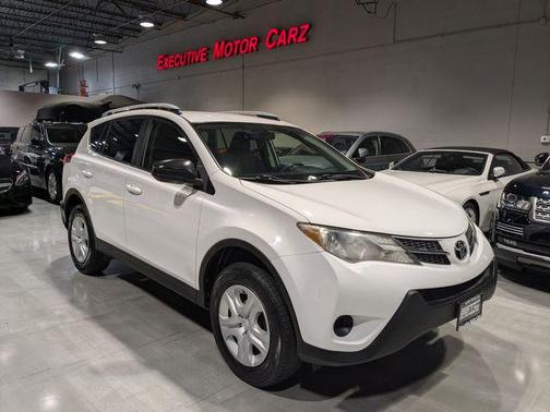 2014 Toyota RAV4 LE