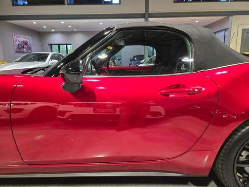 2019 Mazda MX-5 Miata Club