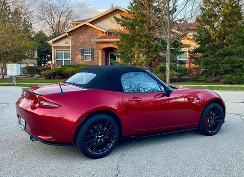 2024 Mazda MX-5 Miata Club