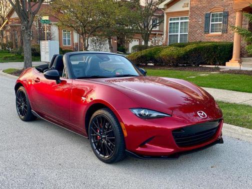 2024 Mazda MX-5 Miata Club
