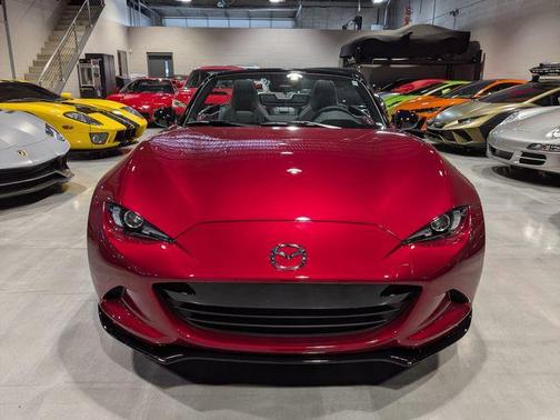 Soul Red Crystal Metallic 2024 Mazda MX-5 Miata Club