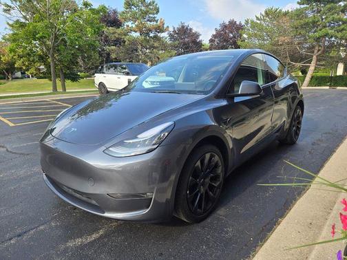 2023 Tesla Model Y Long Range Dual Motor All-Wheel Drive