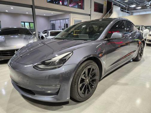 2022 Tesla Model 3 Long Range