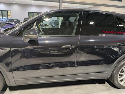 2020 Porsche Cayenne 