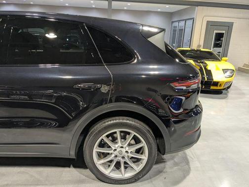 2020 Porsche Cayenne 