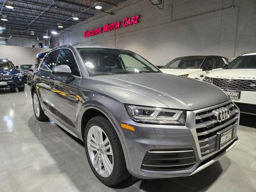 2018 Audi Q5 2.0T Premium Plus