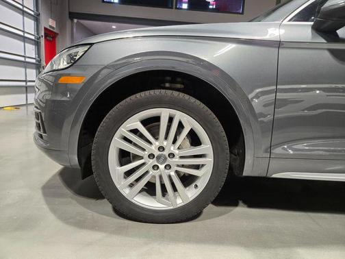 2018 Audi Q5 2.0T Premium Plus