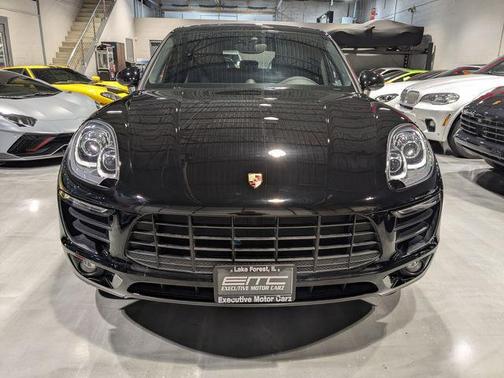 2017 Porsche Macan Base