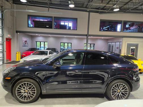 2021 Porsche Cayenne Coupe