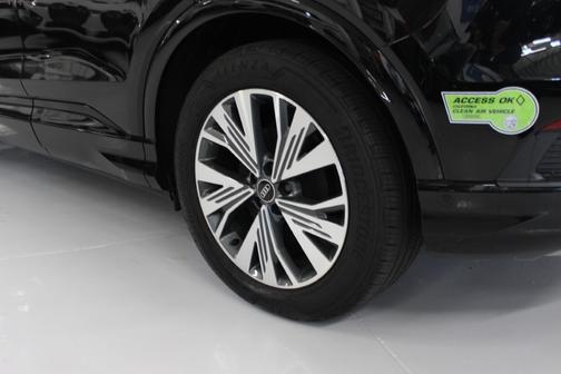 2023 Audi Q4 e-tron 40 Premium Plus