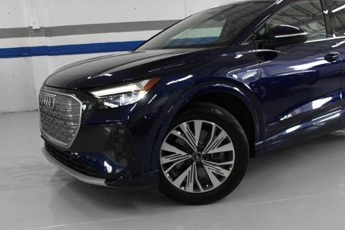 2023 Audi Q4 e-tron 40 Premium Plus