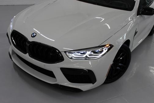 2022 BMW M8 Competition