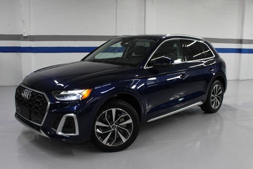 2022 Audi Q5 45 S line Premium Plus