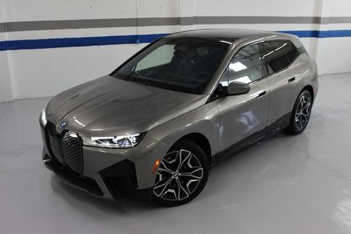 2024 BMW iX xDrive50