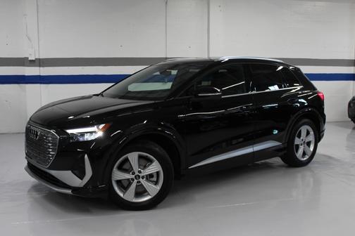 2025 Audi Q4 e-tron 55 Premium