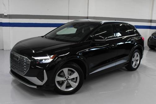 2025 Audi Q4 e-tron 55 Premium