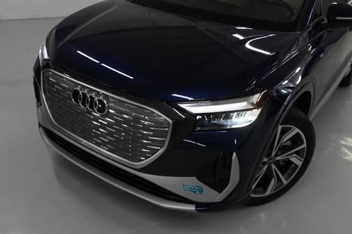 2024 Audi Q4 e-tron Sportback Premium Plus