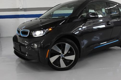 2014 BMW i3 Base w/Range Extender
