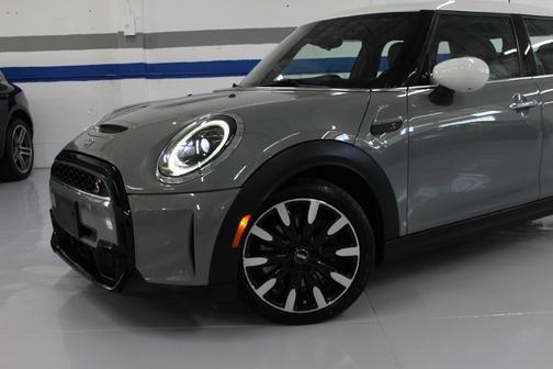 2022 MINI Hardtop Cooper S