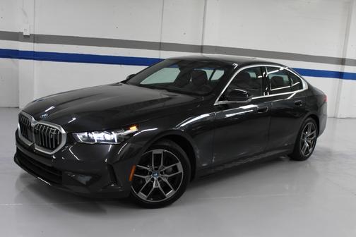 2025 BMW i5 xDrive40