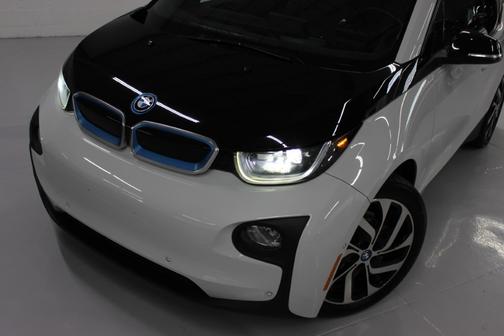 2017 BMW i3 94 Ah w/Range Extender