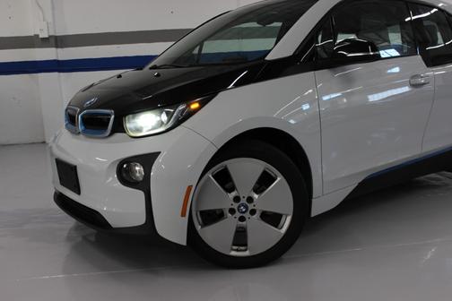 2016 BMW i3 Base w/Range Extender