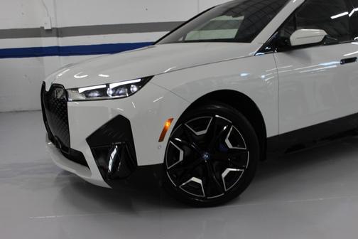 2024 BMW iX xDrive50