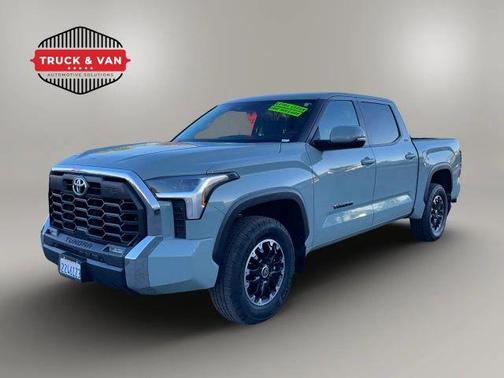 Green 2024 Toyota Tundra SR5