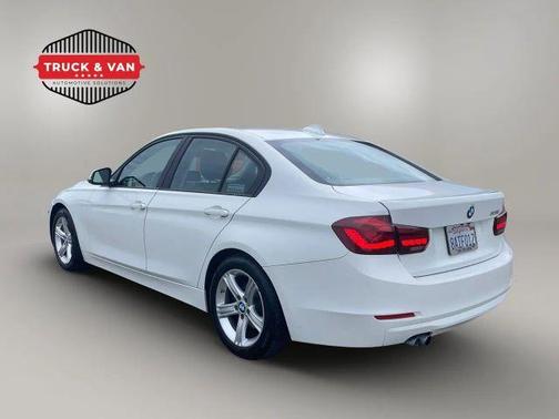 White 2014 BMW 328 i