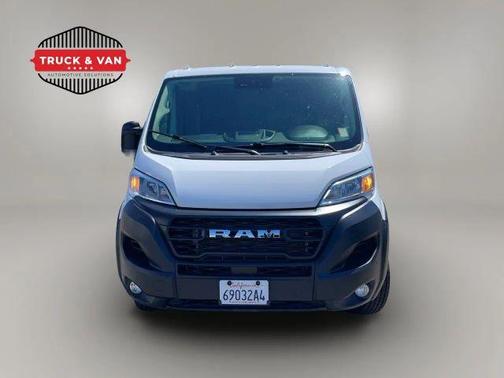 2025 RAM ProMaster 2500 Base
