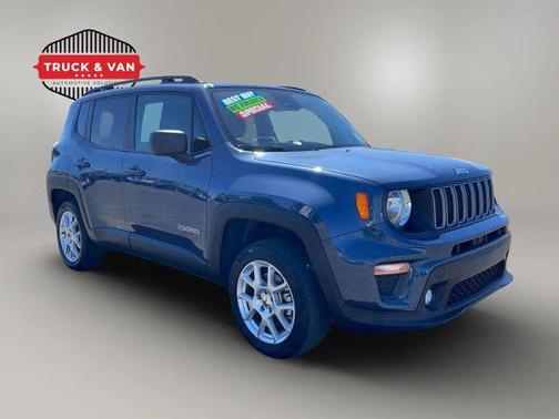 Blue 2022 Jeep Renegade Latitude