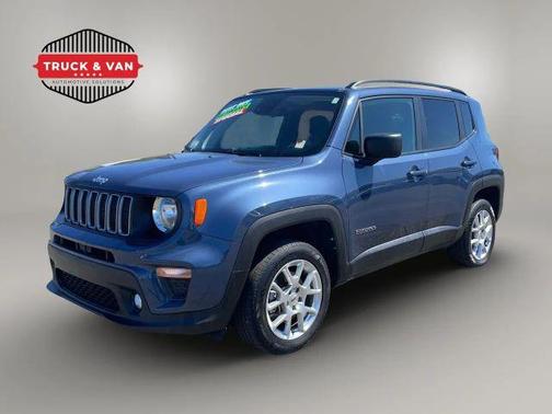 Blue 2022 Jeep Renegade Latitude